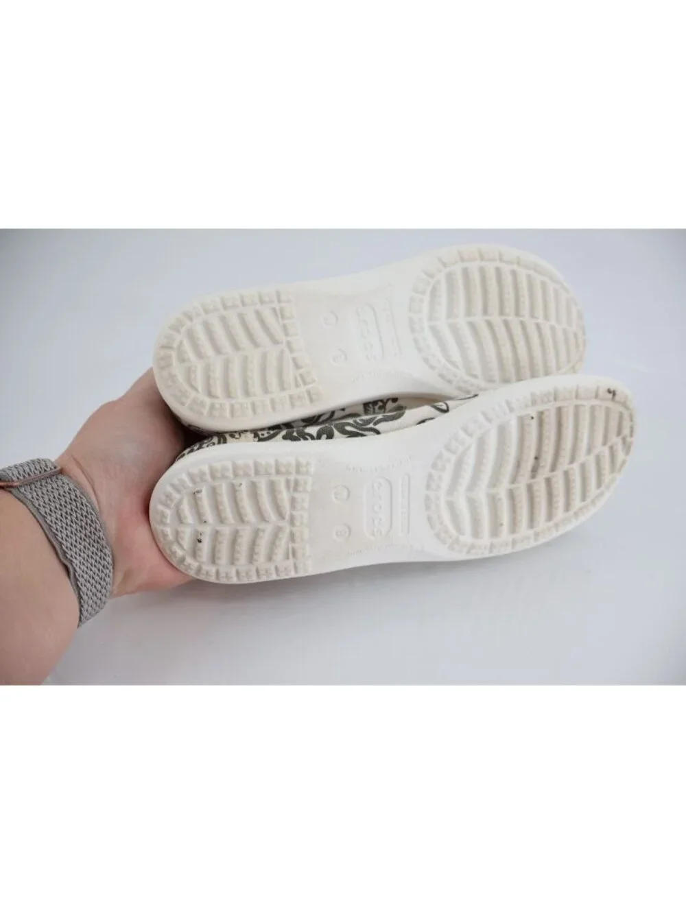 Crocs Santa Cruz White Brown Floral Slip On Canvas Casual Shoes Size 8